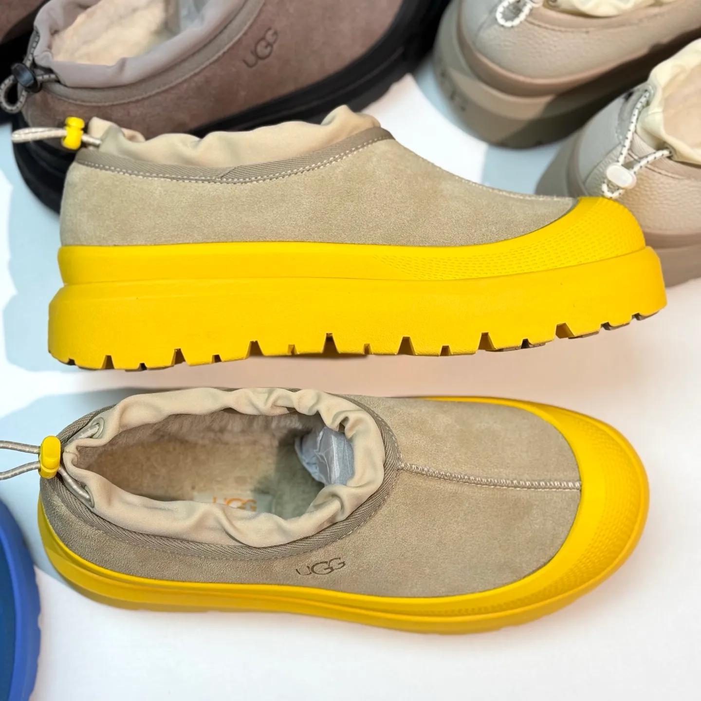Local 💰600 Exclusive version Original OEM grade UGG Wang Yibo's same style High-end exclusive supply Pyramid-top workmanship quality High-end needs to come # Big advantage supply ❗️❗️❗️ Low-top men's and women's shoes size: 36 37 38 39 40 41 42 43 44#
